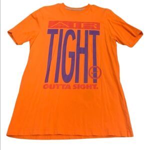 Nike T-shirt  